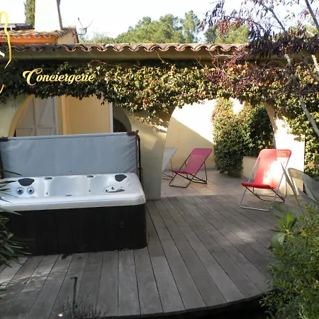 Alzetu A 500m De La Mer De St Cyprien, Jacuzzi 4/6 Pers Keys Conciergerie In Corsica *